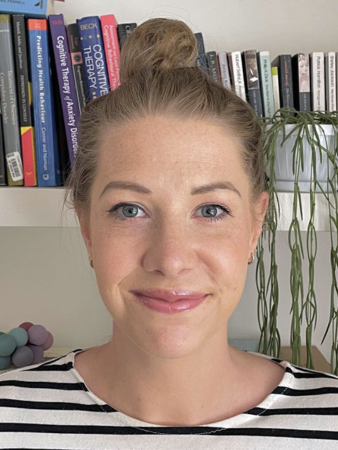 Natalia Parry-Vaughan - Cognitive Behavioural Psychotherapist Natalia Parry-Vaughan - Cognitive Behavioural Psychotherapist